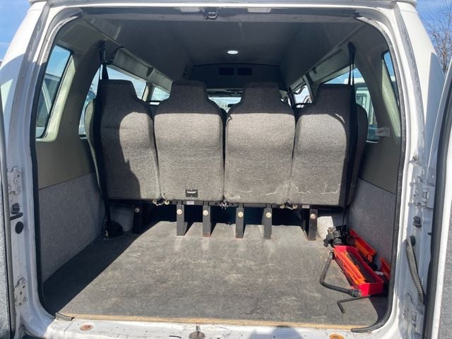 2013 Ford Econoline Cargo Van E-150 Ext Commercial - 22966443 - 9