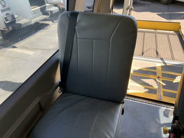 2013 Ford Econoline Cargo Van E-250 Ext Recreational WHEELCHAIR ACCESSIBLE HANDICAP 1-OWNER LOW MILES!! - 23068117 - 35