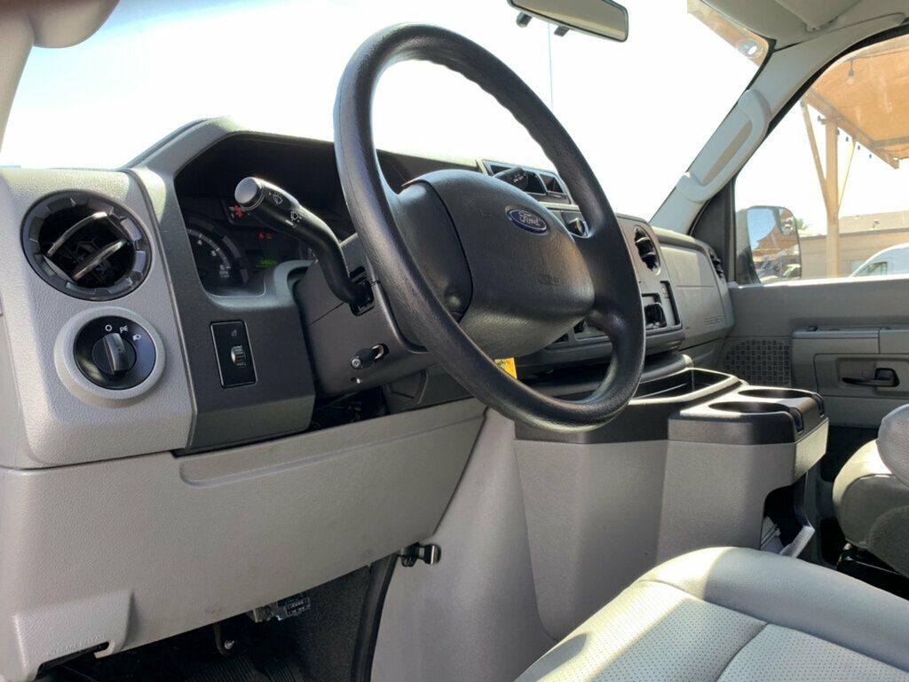 2013 Ford Econoline Cargo Van E-250 Ext Recreational WHEELCHAIR ACCESSIBLE HANDICAP 1-OWNER LOW MILES!! - 23068117 - 55