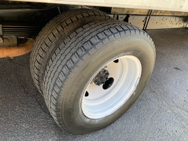 2013 Ford Econoline Commercial Cutaway E-450 Super Duty 158" DRW ECONOLINE COMMERCIAL CUTAWAY  - 22849207 - 9