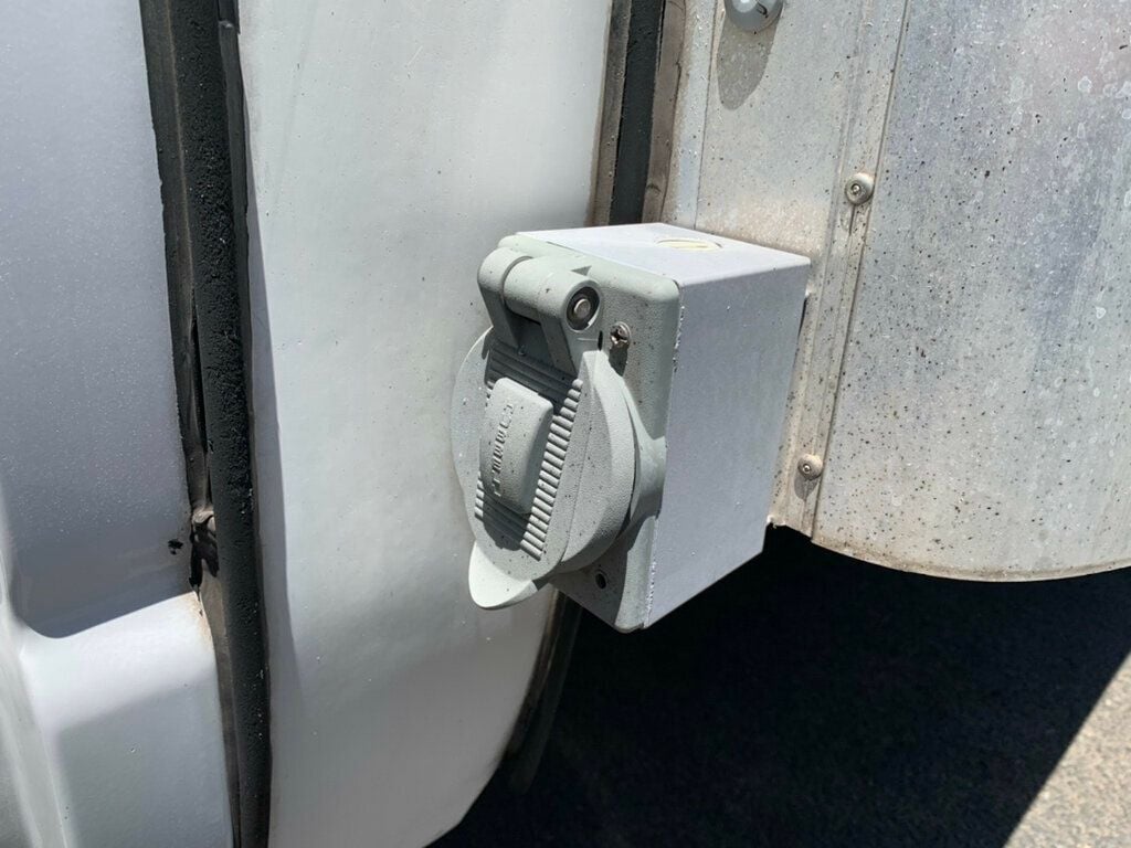 2013 Ford Econoline Commercial Cutaway E-450 Super Duty 158" DRW ECONOLINE COMMERCIAL CUTAWAY - 22849207 - 13