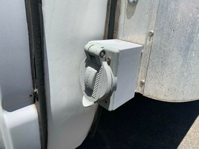 2013 Ford Econoline Commercial Cutaway E-450 Super Duty 158" DRW ECONOLINE COMMERCIAL CUTAWAY  - 22849207 - 13