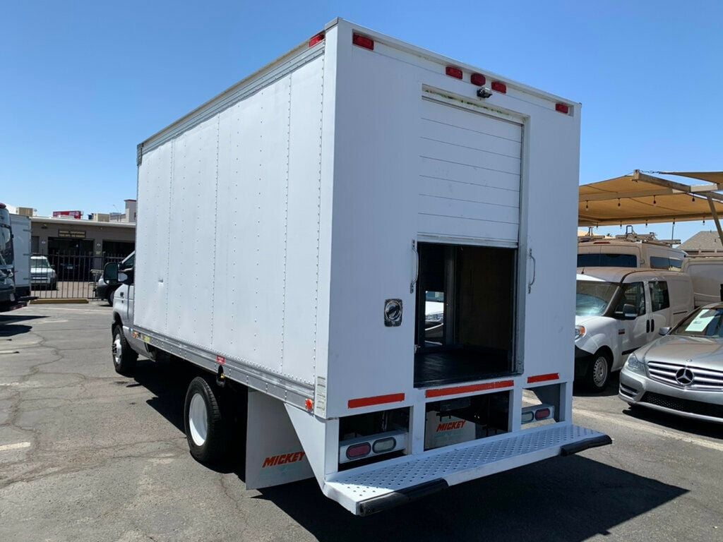2013 Ford Econoline Commercial Cutaway E-450 Super Duty 158" DRW ECONOLINE COMMERCIAL CUTAWAY - 22849207 - 28
