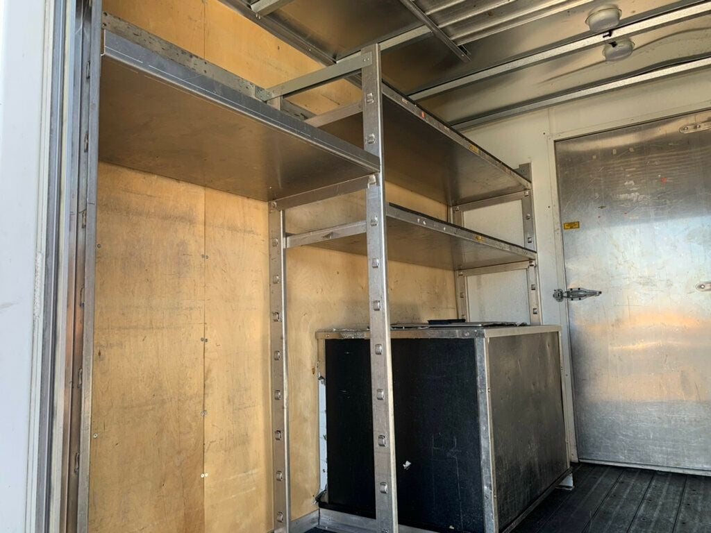 2013 Ford Econoline Commercial Cutaway E-450 Super Duty 158" DRW ECONOLINE COMMERCIAL CUTAWAY - 22849207 - 34