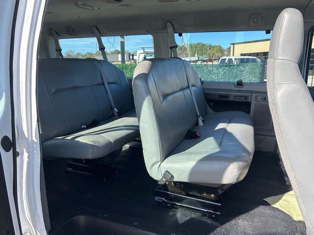 2013 Ford Econoline Wagon E-350 Super Duty Ext XL - 22952921 - 6