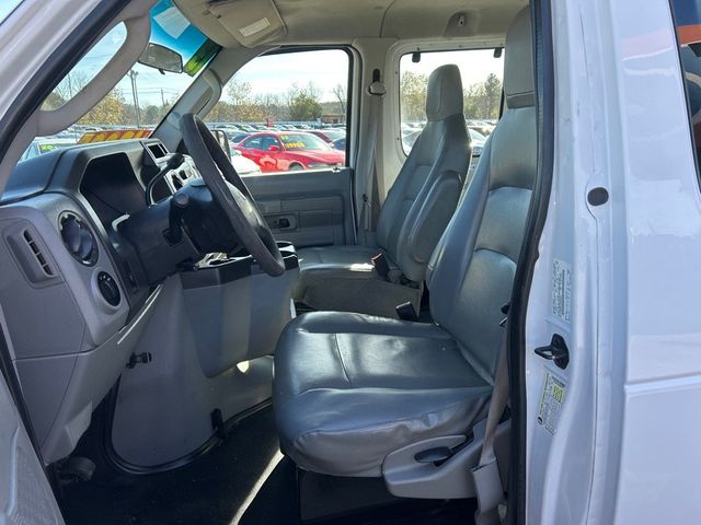2013 Ford Econoline Wagon E-350 Super Duty Ext XL - 22952921 - 7