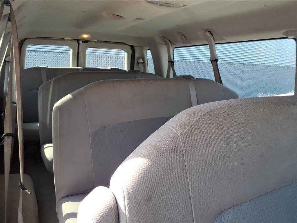 2013 Ford Econoline Wagon E-350 Super Duty Ext XLT - 22956331 - 17
