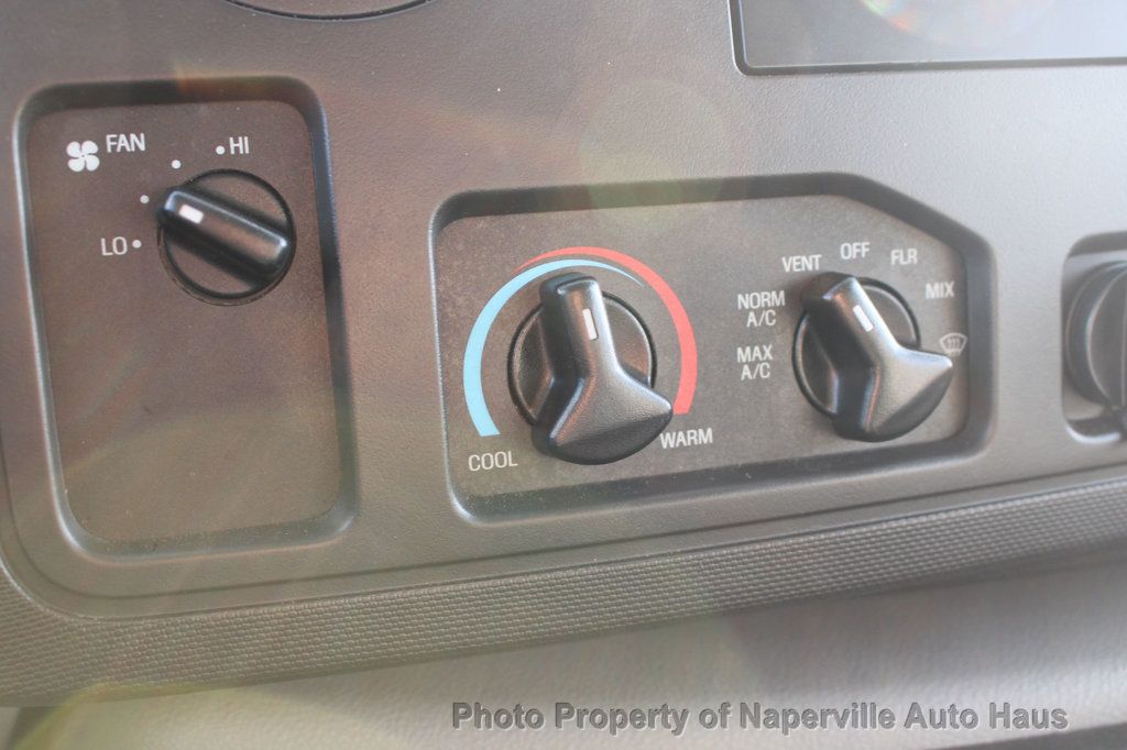 2013 FORD E-350 - Image 14