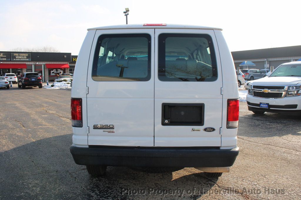 2013 FORD E-350 - Image 4