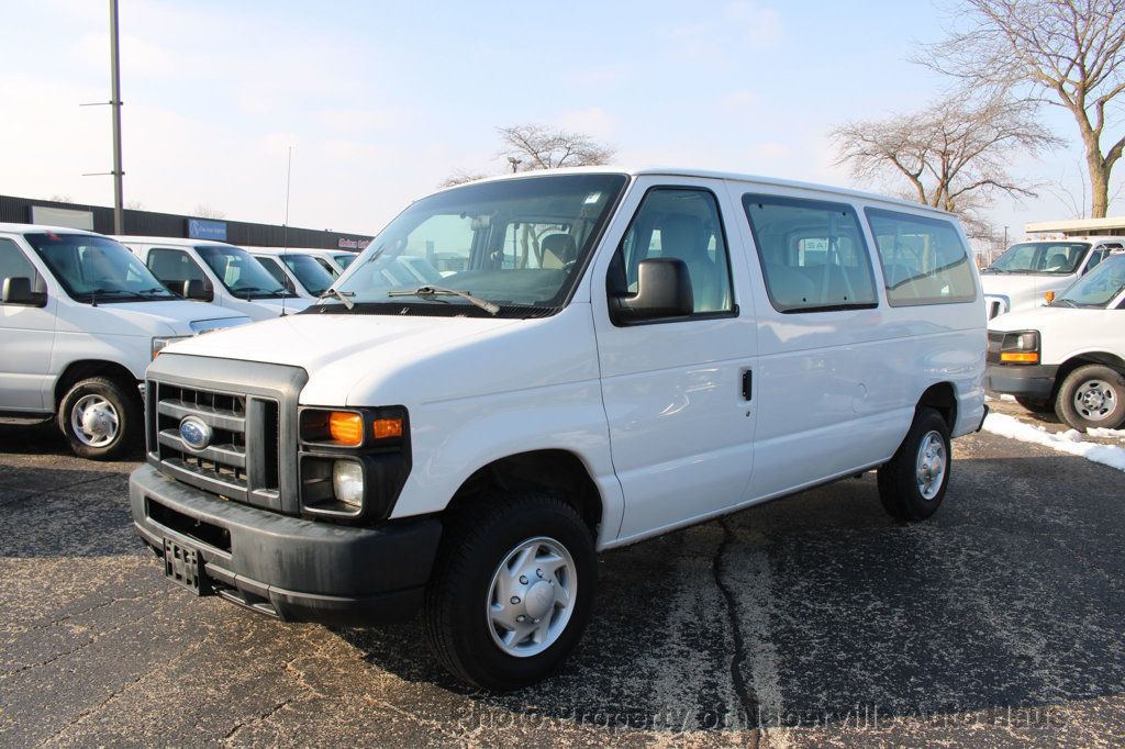 2013 FORD E-350 - Image 6