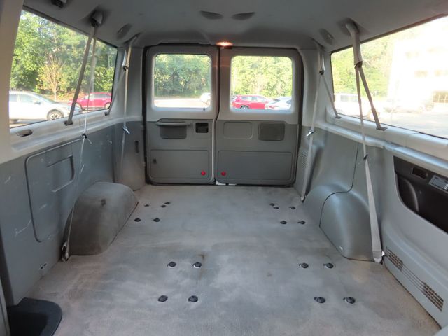 2013 Ford Econoline Wagon E-350 Super Duty XLT - 23059139 - 33