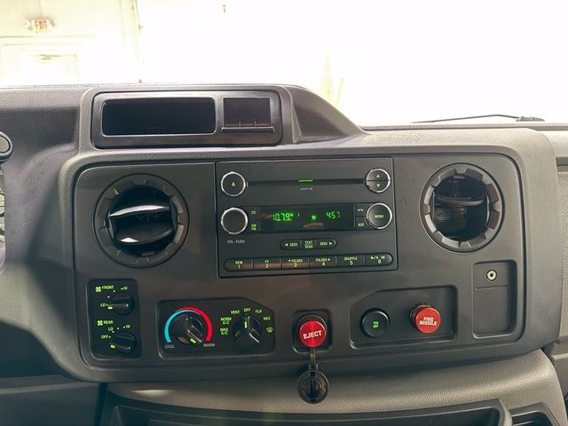 2013 Ford Econoline Wagon E-350 Super Duty XLT - 23101778 - 13