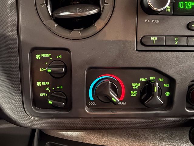 2013 Ford Econoline Wagon E-350 Super Duty XLT - 23101778 - 15