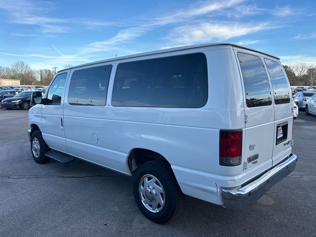 2013 Ford Econoline Wagon E-350 Super Duty XLT - 22970990 - 5