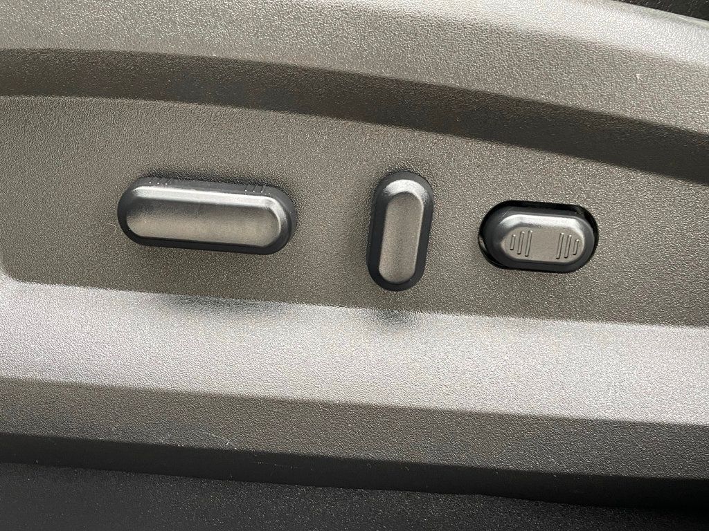 2013 Ford Edge 4dr SEL FWD - 22963350 - 10