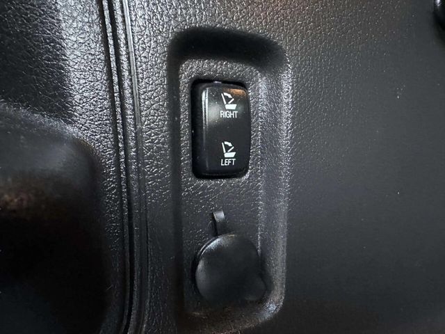 2013 Ford Edge 4dr Sport AWD - 22992735 - 12