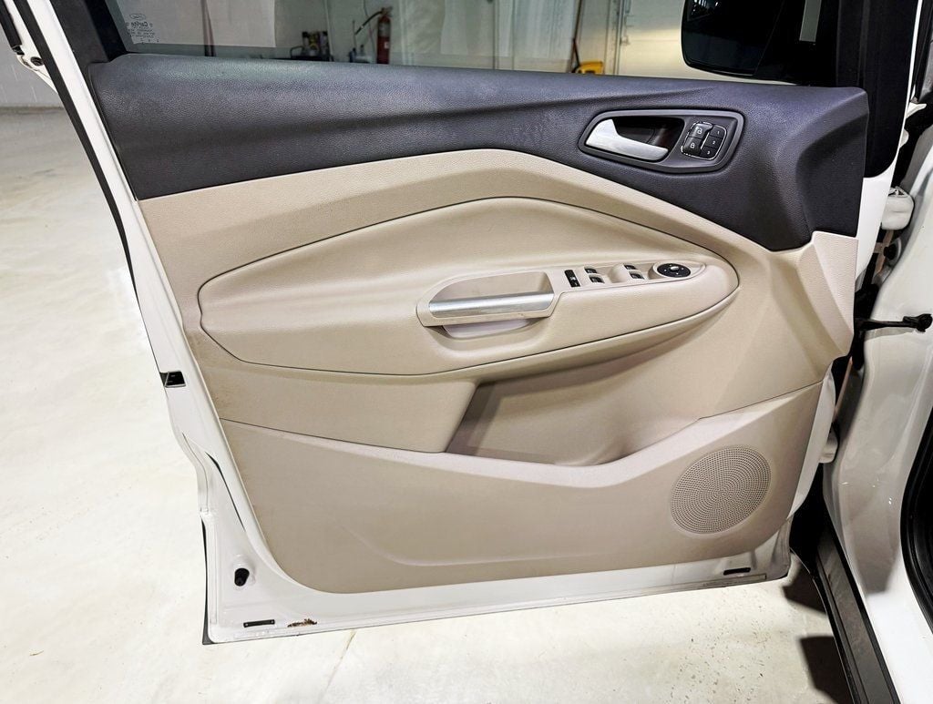 2013 Ford Escape FWD 4dr SEL - 22930631 - 20