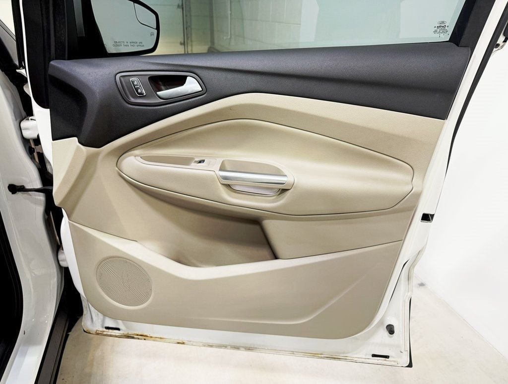 2013 Ford Escape FWD 4dr SEL - 22930631 - 31