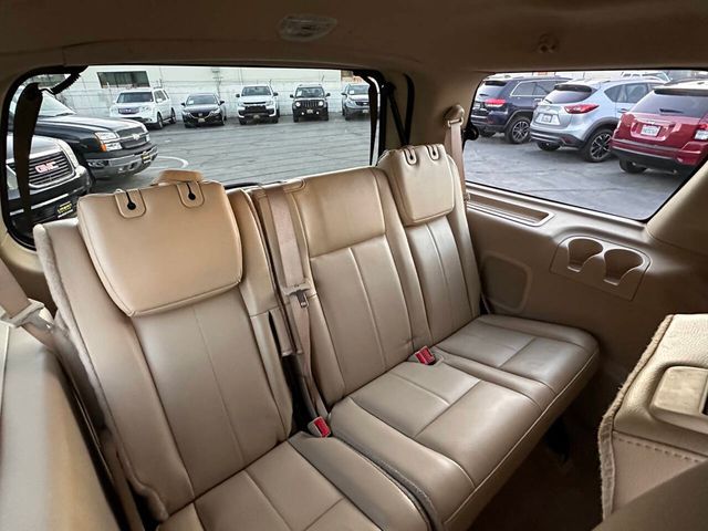 2013 Ford Expedition XLT 4x2 4dr SUV - 22844928 - 17