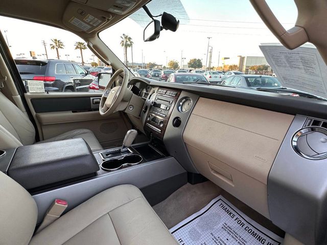 2013 Ford Expedition XLT 4x2 4dr SUV - 22844928 - 18