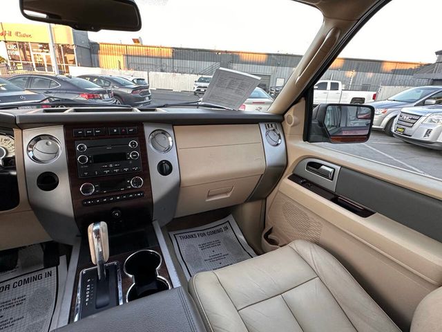 2013 Ford Expedition XLT 4x2 4dr SUV - 22844928 - 23