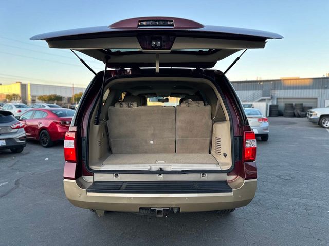 2013 Ford Expedition XLT 4x2 4dr SUV - 22844928 - 24