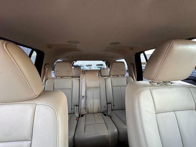 2013 Ford Expedition XLT 4x2 4dr SUV - 22844928 - 26