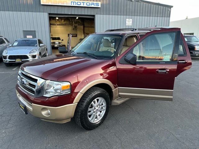 2013 Ford Expedition XLT 4x2 4dr SUV - 22844928 - 29