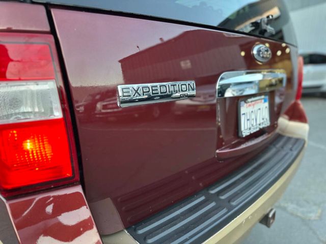 2013 Ford Expedition XLT 4x2 4dr SUV - 22844928 - 32