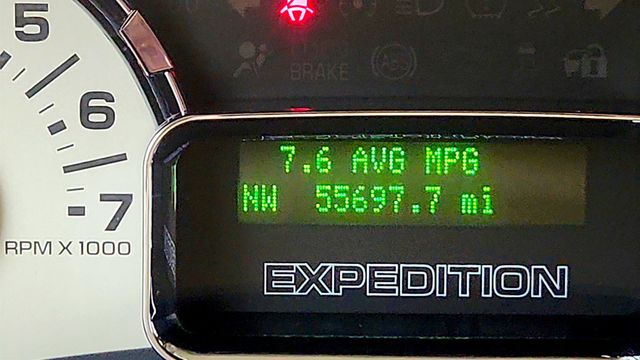 2013 Ford Expedition EL 4WD 4dr XLT w/ Leather & Tow Pkg - 23079916 - 15