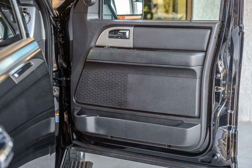 2013 Ford Expedition EL EXPEDITION LIMITED 4X4 - BACKUP CAM - SUPER CLEAN - THIRD ROW - 22974070 - 48