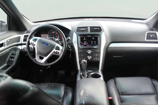 2013 Ford Explorer 4WD 4dr XLT - 23012853 - 4