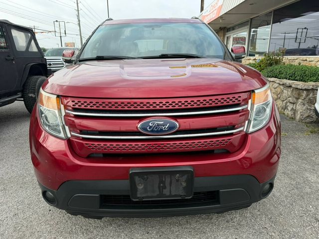 2013 Ford Explorer's photo