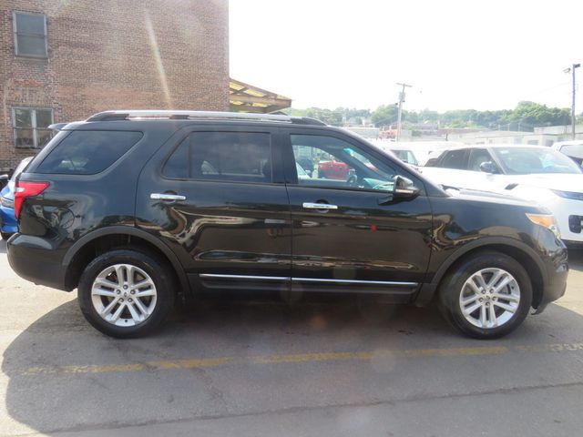 2013 Ford Explorer FWD 4dr XLT - 23039508 - 1