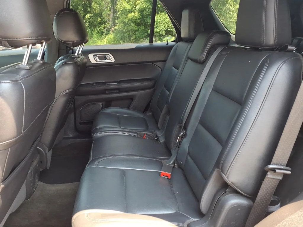 2013 Ford Explorer FWD 4dr XLT - 23095985 - 13