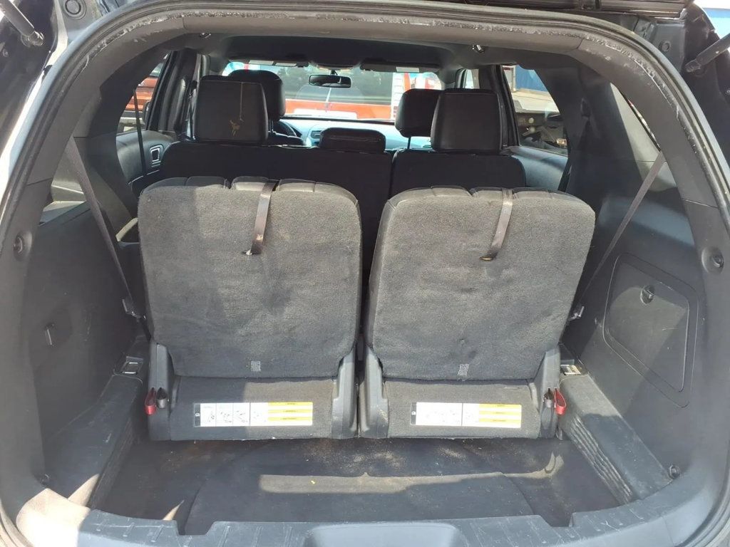 2013 Ford Explorer FWD 4dr XLT - 23095985 - 17