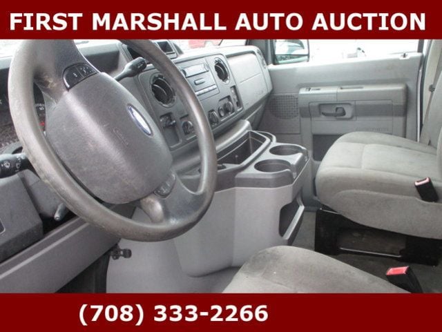 2013 Ford E-250  - 22618887 - 4