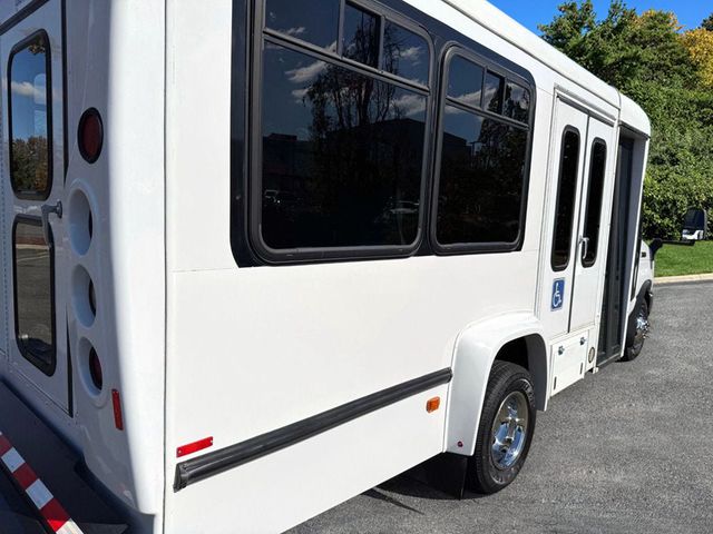2013 Ford E-350 Cutaway Non-CDL Wheelchair Shuttle Bus For Adults Seniors Church & Medical Transportation - 22922061 - 9