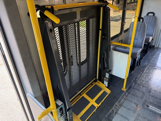 2013 Ford E-350 Cutaway Non-CDL Wheelchair Shuttle Bus For Adults Seniors Church & Medical Transportation - 22922061 - 35