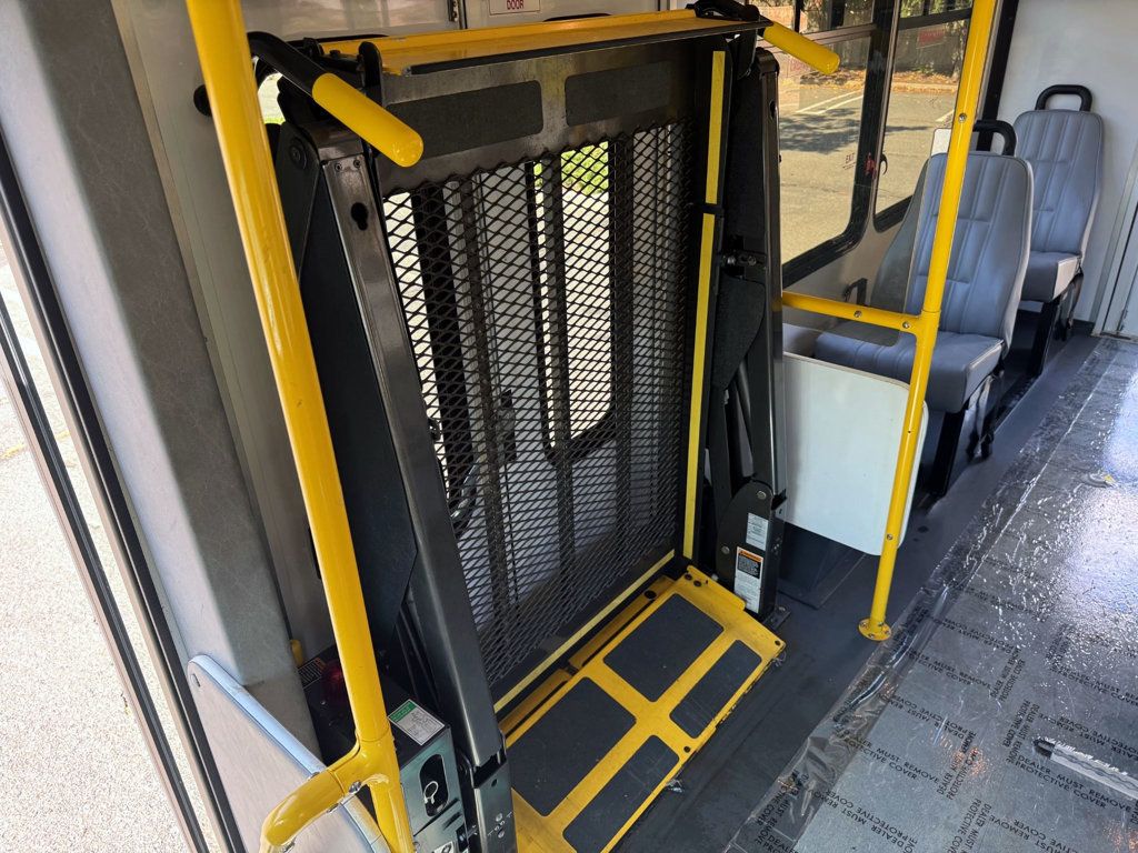 2013 Ford E-350 Non-CDL Wheelchair Shuttle Bus For Adults Seniors Church & Medical Transportation - 22922061 - 35