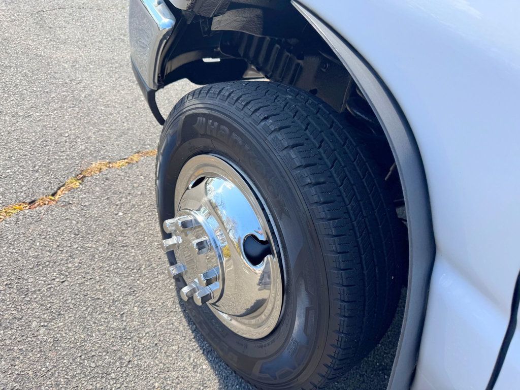 2013 Ford E-350 Non-CDL Wheelchair Shuttle Bus For Adults Seniors Church & Medical Transportation - 22922061 - 43