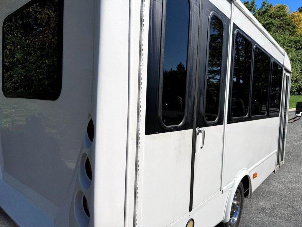 2013 Ford E-350 Non-CDL Wheelchair Shuttle Bus For Tours Charters Churches & Handicap Transportation - 22914041 - 9