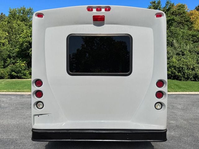 2013 Ford E-350 Non-CDL Wheelchair Shuttle Bus For Tours Charters Churches & Handicap Transportation - 22914041 - 10