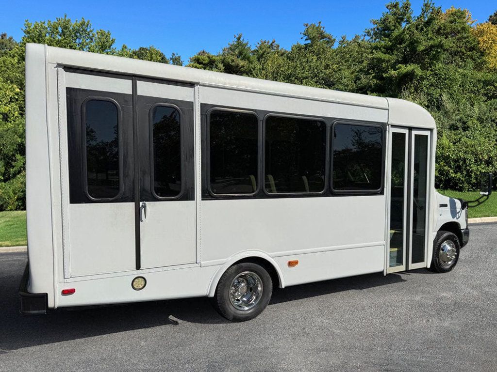 2013 Ford E-350 Non-CDL Wheelchair Shuttle Bus For Tours Charters Churches & Handicap Transportation - 22914041 - 8