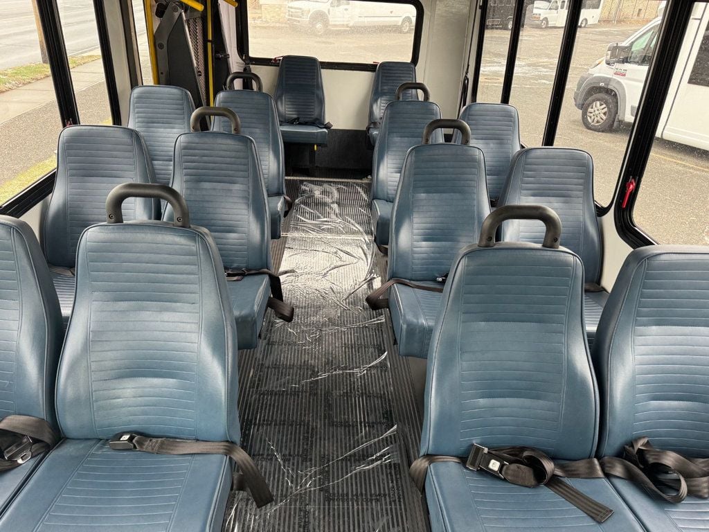 2013 Ford E-350 Non-CDL Wheelchair Shuttle Bus For Sale For Adults Seniors Church Medical Transport Handicapped - 22709469 - 6