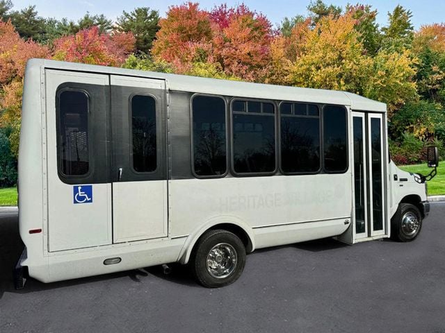 2013 Ford E-350 Non-CDL Wheelchair Shuttle Bus For Sale For Adults Seniors Church Medical Transport Handicapped - 22709469 - 7