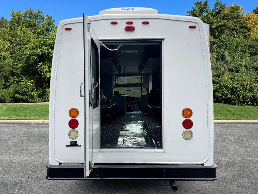 2013 Ford E-450 7 Wheelchair Shuttle Bus For Sale For Adults Medical Transport Mobility ADA Handicapped - 23037769 - 9