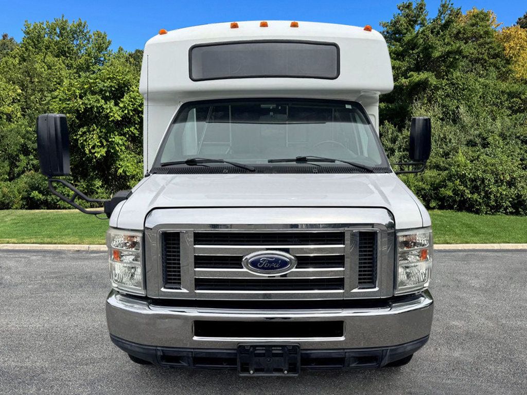 2013 Ford E-450 7 Wheelchair Shuttle Bus For Sale For Adults Medical Transport Mobility ADA Handicapped - 23037769 - 1
