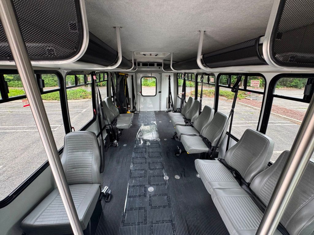 2013 Ford E-450 7 Wheelchair Shuttle Bus For Sale For Adults Medical Transport Mobility ADA Handicapped - 23037769 - 5