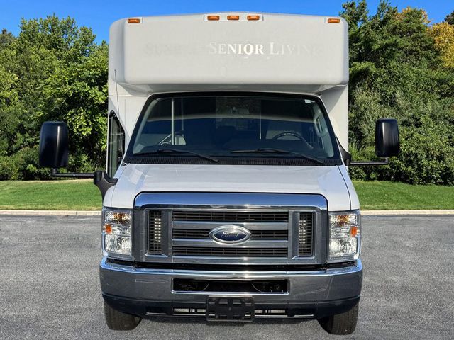 2013 Ford E-450 Cutaway Non-CDL Wheelchair Shuttle Bus For Church Senior Tour Charter & Adult Mobility - 22925898 - 14